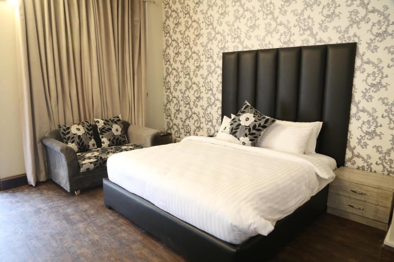 Royal Grace Guest House اسلام اباد المظهر الخارجي الصورة